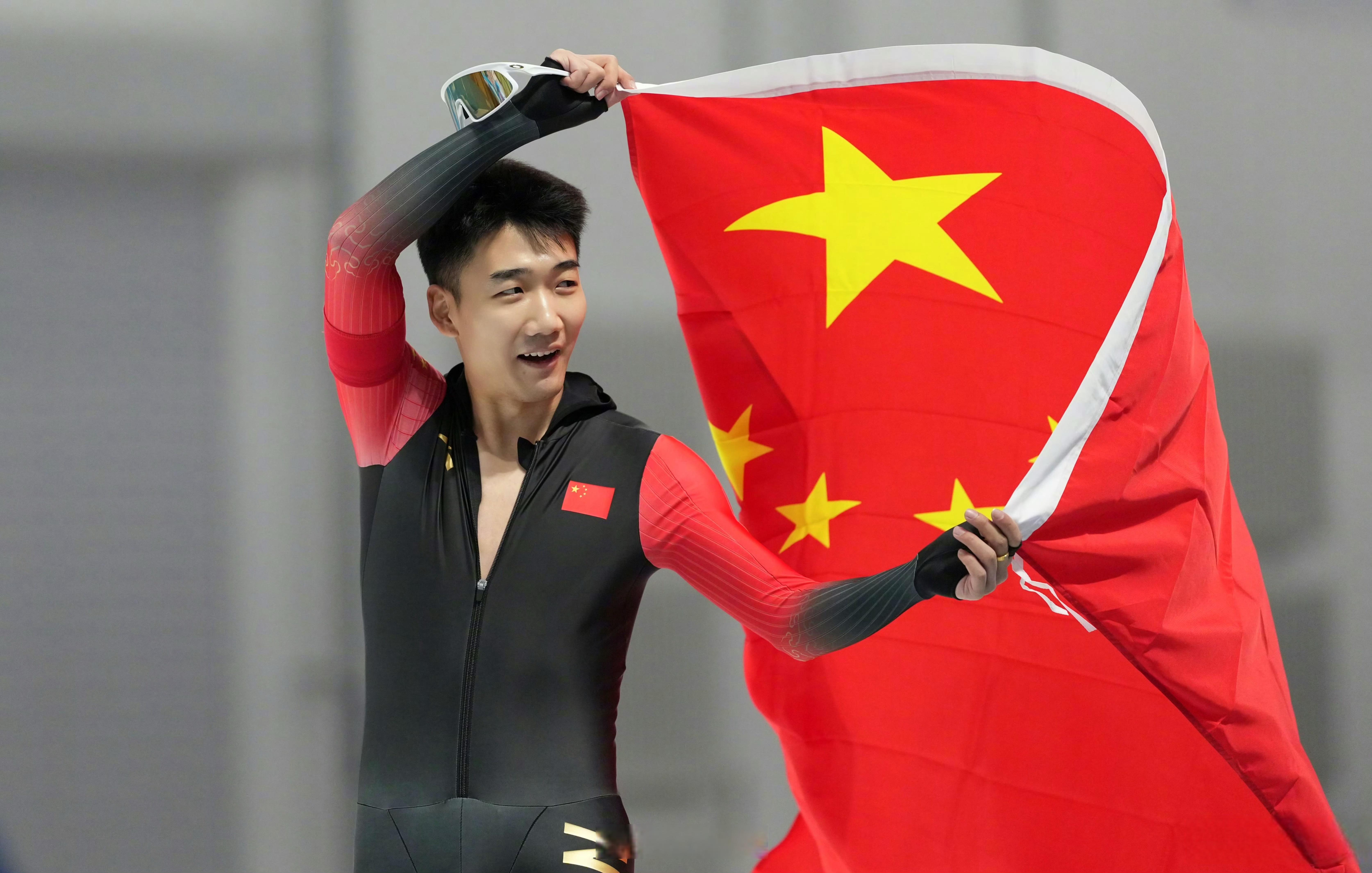 奥地利队鏖战中国队，王皓点燃赛场