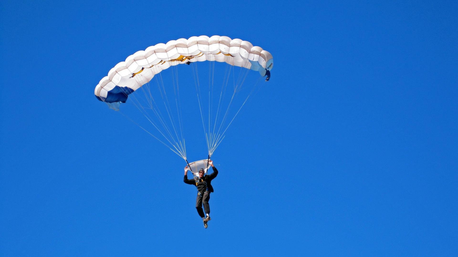 从嘘声到掌声，西亚卡姆在排名争夺夜的荆棘王冠之路