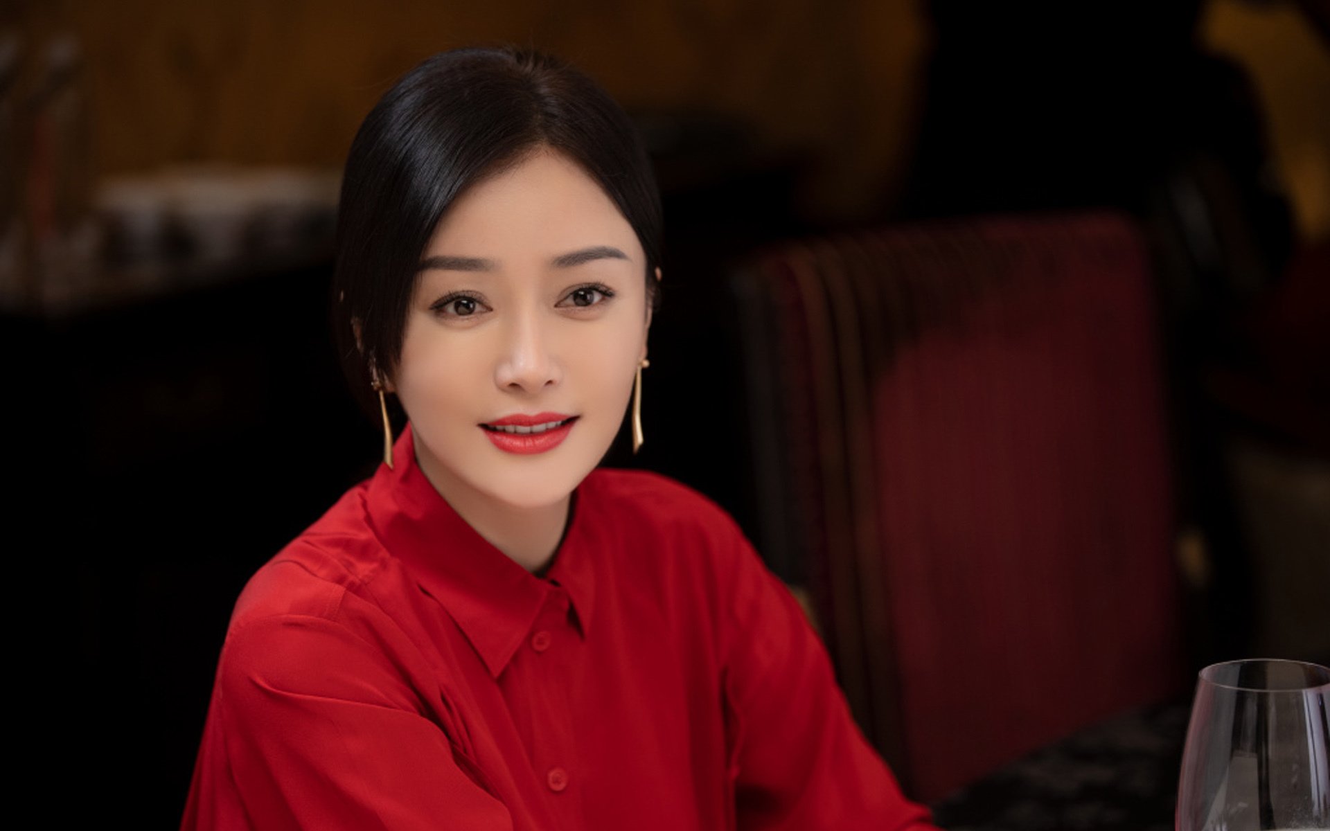 波斯铁骑踏破潘帕斯,奥斯梅恩关键发挥,伊朗全场压制阿根廷