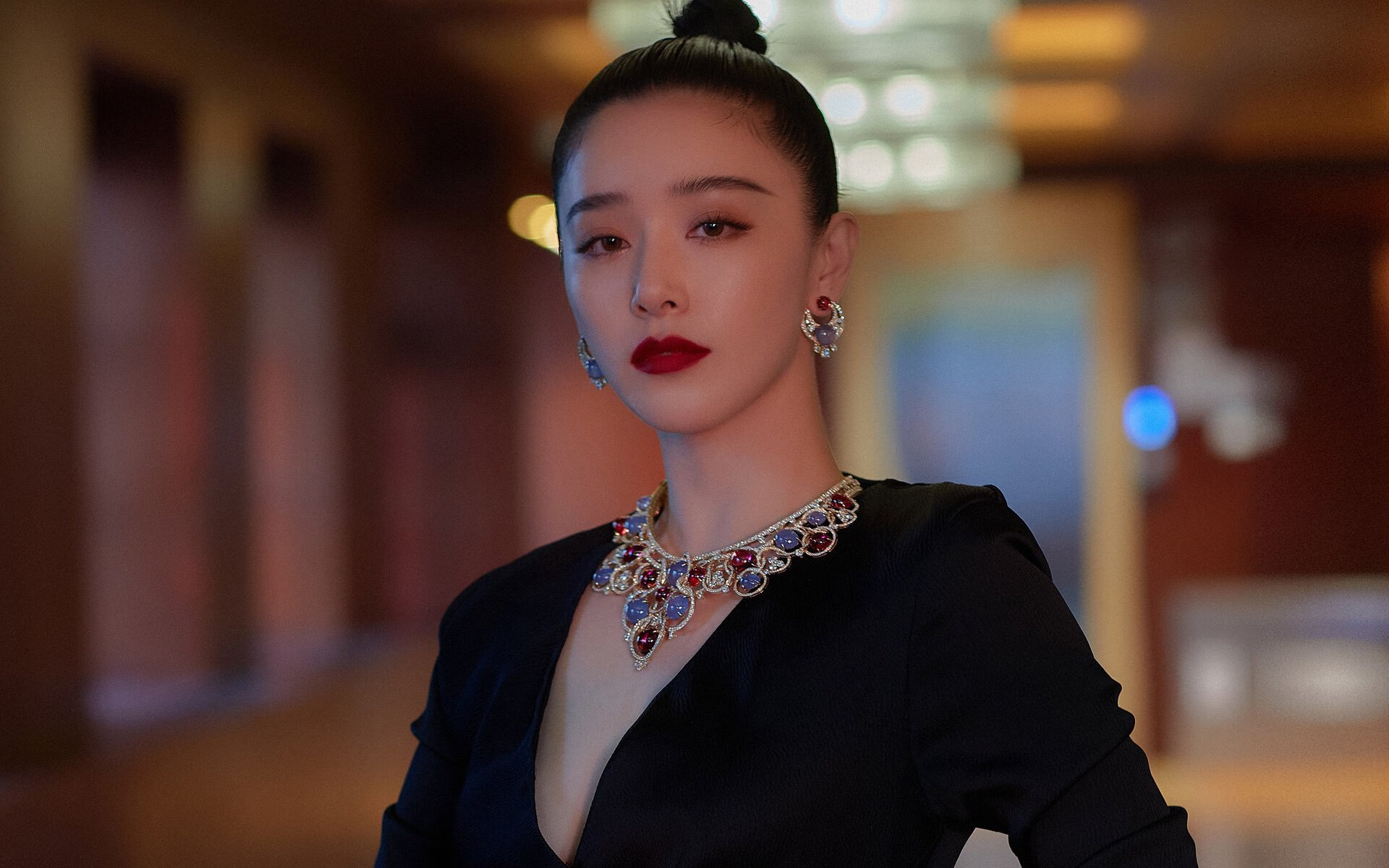 首先，我们来扩展思维，拟定一个文章标题